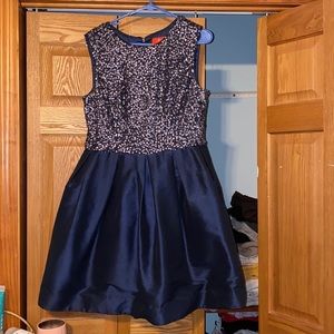 Monique Lhuillier Dress, Shiny top, Navy Blue bottom, Sleveless, 12